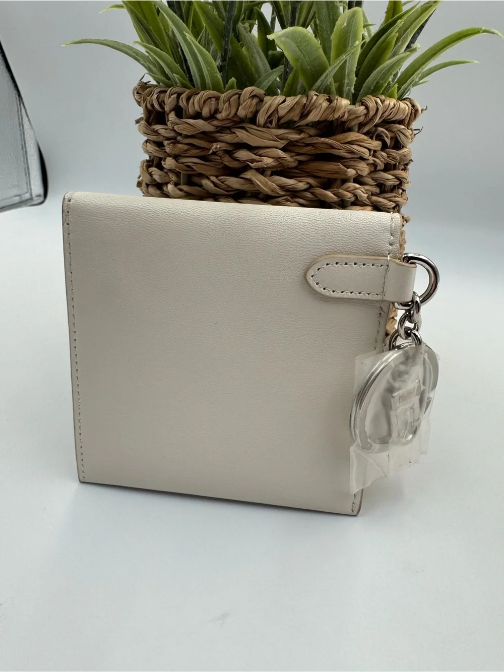 Tiffany & Co. Return To Tiffany White Nappa Leather Pouch Bag Charm